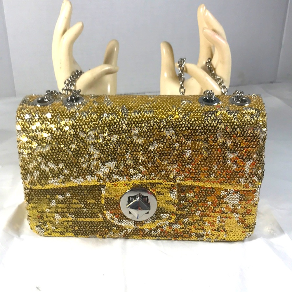 Woman’s Gold Sequins Turn Lock Adjustable Chain Hardbody Festive Purse Handbag